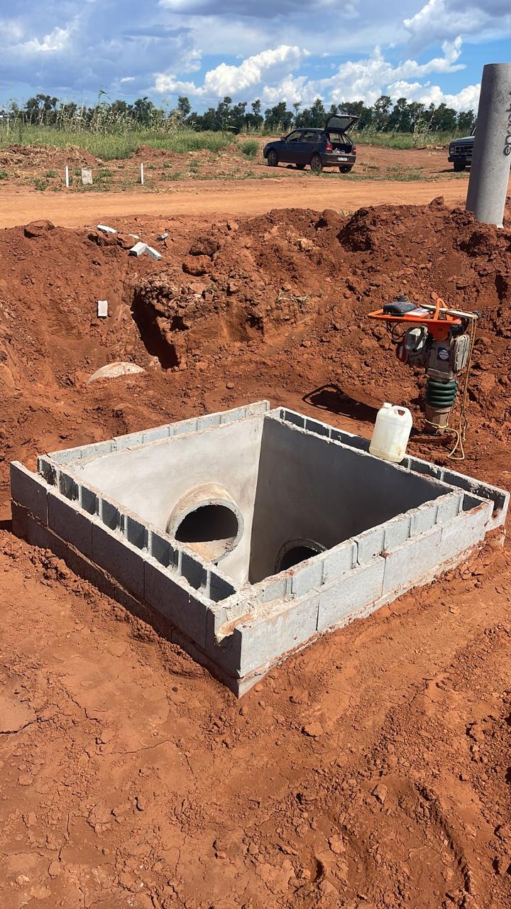 Boca de lobo em alvenaria em fase de construção